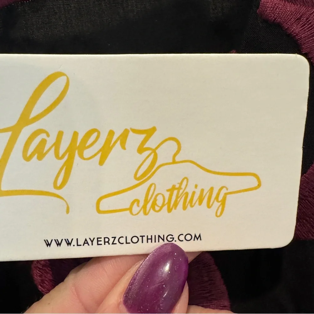 Black And Maroon Embroidered Poncho Top NWT size L - Picture 5 of 7